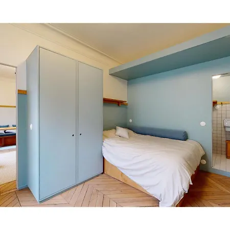 Cosy Flat Near Montmartre